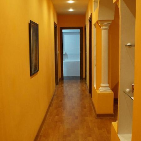 Piso En El Tardon Apartment Севиля Екстериор снимка