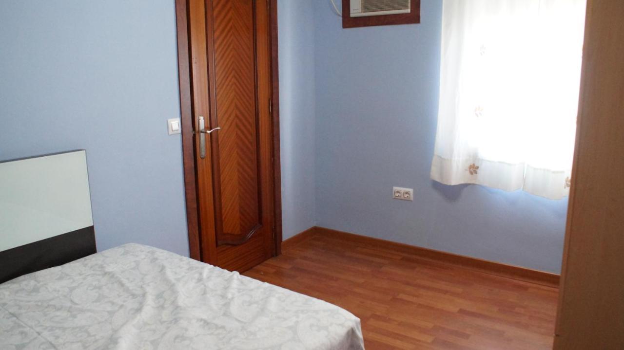 Piso En El Tardon Apartment Севиля Екстериор снимка